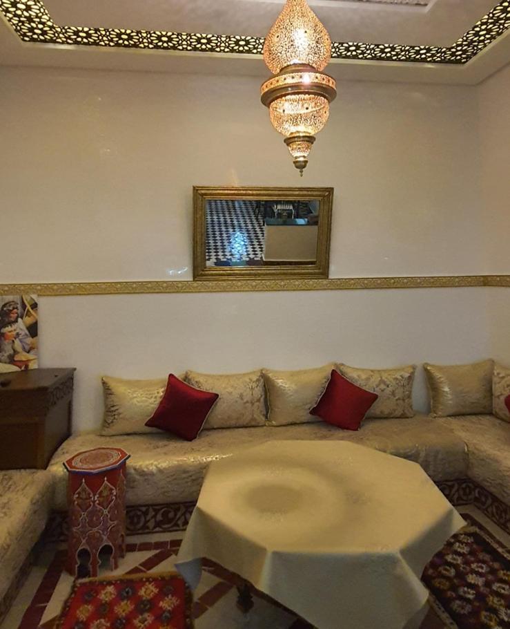 Quarya Assiyahia - Riad Camilia- Maison Entiere Avec Piscine Marrakesh Exterior photo