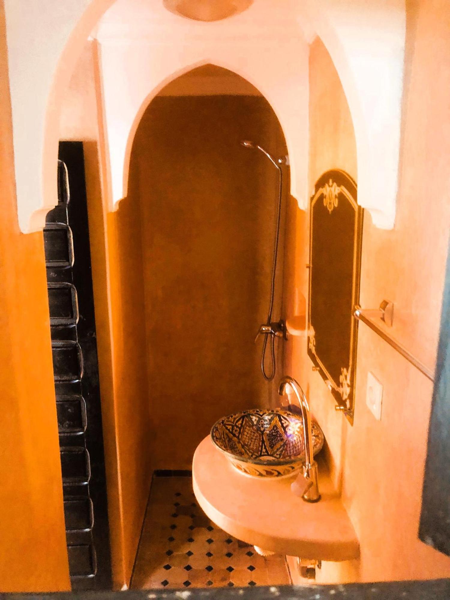Quarya Assiyahia - Riad Camilia- Maison Entiere Avec Piscine Marrakesh Exterior photo